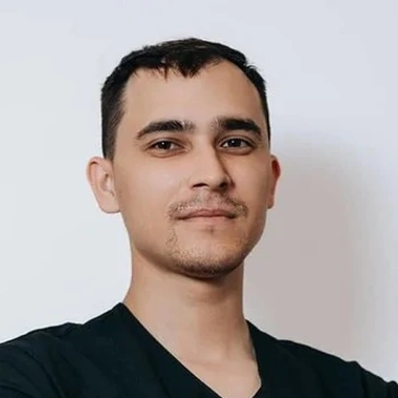 Хафизов Руслан Олегович